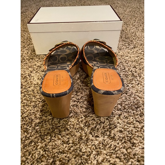 Coach Wedges - Picture 3 of 6